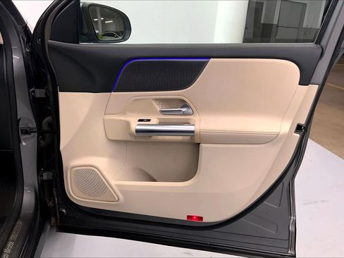 Used 2022 Mercedes-Benz GLA 250 image 9