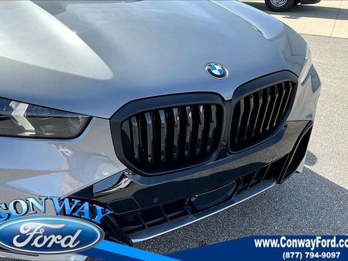 Used 2025 BMW X5 xDrive40i w/ M Sport Package image 35