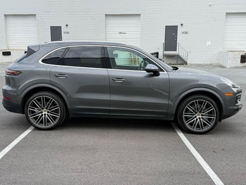 Used 2021 Porsche Cayenne S AWD/4WD image 6