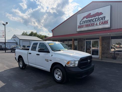 Used 2024 RAM 1500 Tradesman w/ Trailer Tow Group RWD image 1