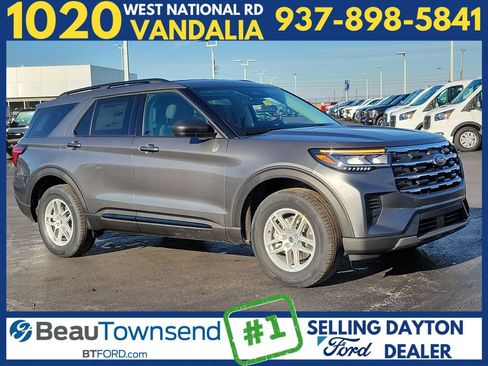 New 2026 Ford Explorer Active image 1