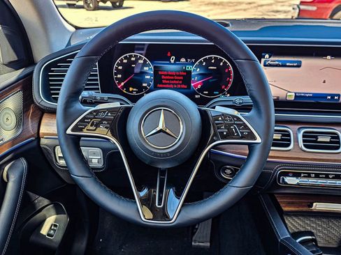 New 2026 Mercedes-Benz GLE 450 4MATIC image 26