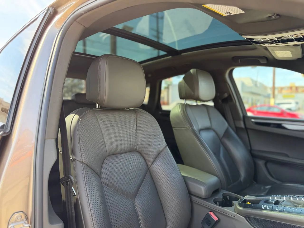 Used 2016 Porsche Macan S AWD/4WD image 43
