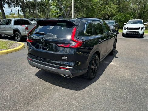 Used 2025 Honda CR-V Sport Touring image 12