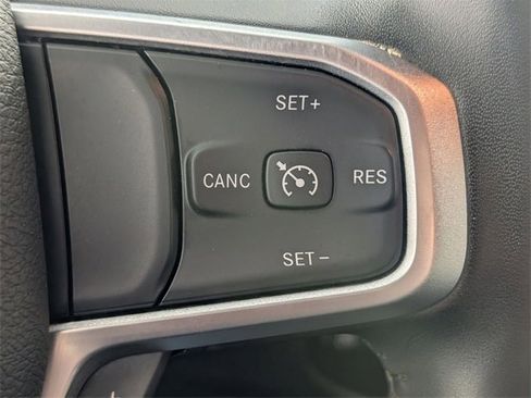 Used 2024 RAM 2500 Big Horn image 16