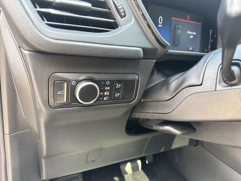 New 2025 Ford Escape ST-Line w/ Tech Pack #1 AWD/4WD image 19