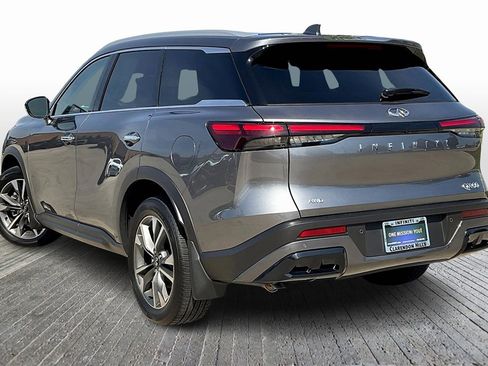 Certified 2025 INFINITI QX60 Luxe image 6
