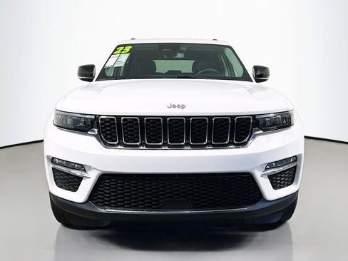 Used 2023 Jeep Grand Cherokee Limited image 11