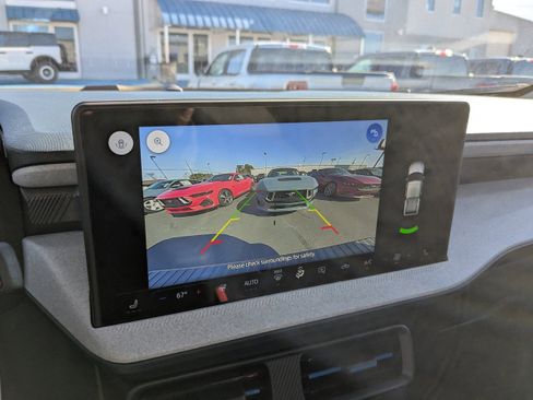 New 2025 Ford Maverick XLT w/ XLT Luxury Package image 21