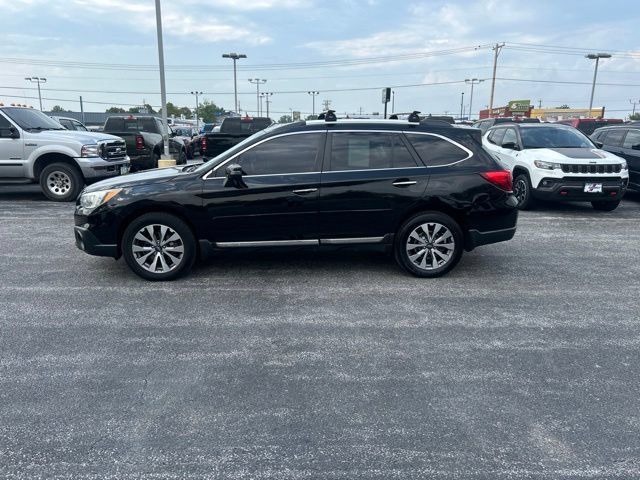 Used 2017 Subaru Outback 2.5i Touring w/ Popular Package #5A AWD/4WD image 4