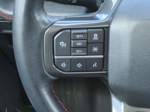 Used 2024 Ford Expedition Max Limited AWD/4WD image 25