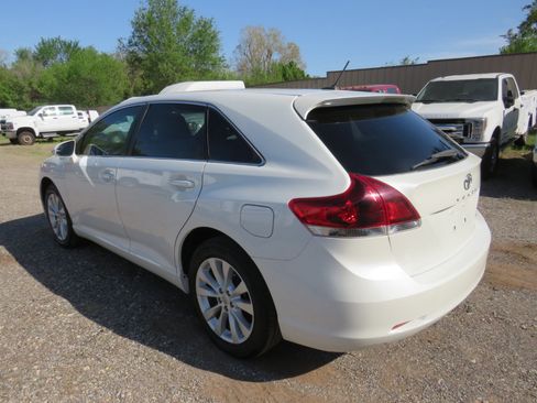 Used 2013 Toyota Venza LE image 7