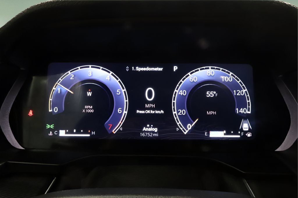 Certified 2024 Jeep Grand Cherokee Altitude AWD/4WD image 20