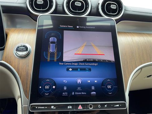 Used 2024 Mercedes-Benz GLC 300 image 37