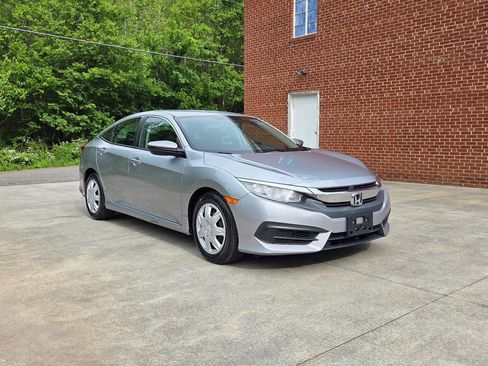 Used 2017 Honda Civic LX image 3
