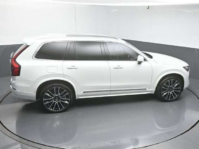Used 2026 Volvo XC90 B6 Plus w/ Protection Package Premier AWD/4WD image 50