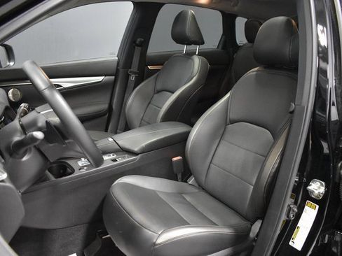 Used 2025 INFINITI QX50 Luxe image 5