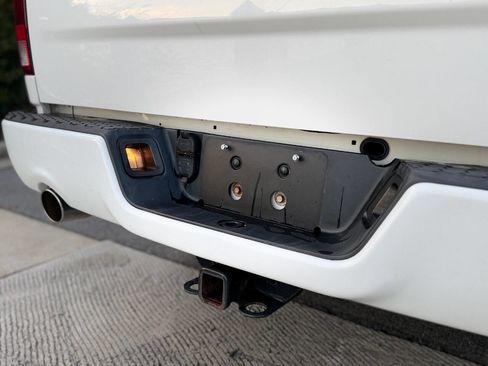 Used 2015 RAM 1500 Express image 8