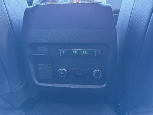 Used 2015 Ford Expedition EL Limited w/ Equipment Group 301A image 40