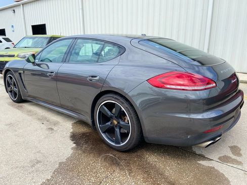 Used 2015 Porsche Panamera S RWD image 3