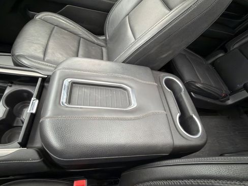 Used 2023 GMC Yukon XL Denali w/ Denali Reserve Package image 52