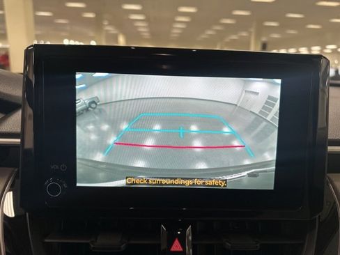 Certified 2026 Toyota Corolla Cross LE w/ Moonroof Package image 20