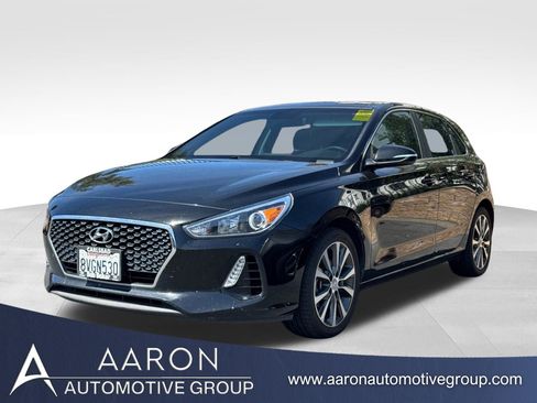 Used 2020 Hyundai Elantra GT w/ Style Package 02 FWD image 1