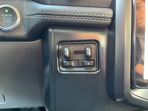 New 2025 Ford F150 Lightning Flash AWD/4WD image 40