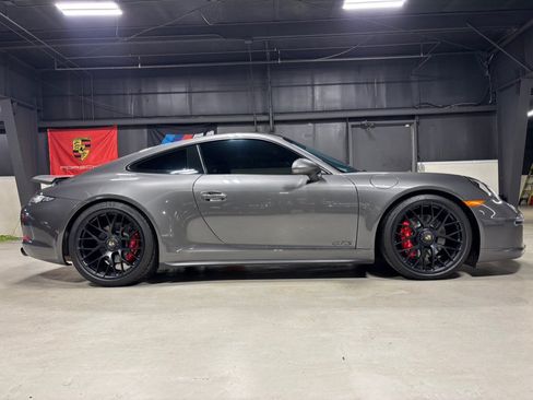 Used 2015 Porsche 911 Carrera S image 3