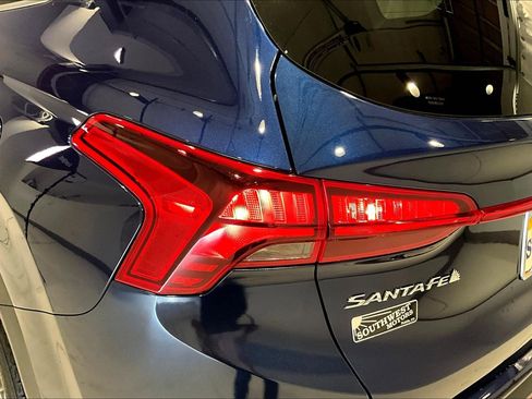 Used 2023 Hyundai Santa Fe SE image 23