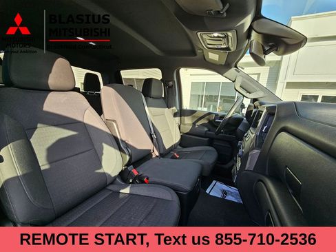 Used 2024 Chevrolet Silverado 2500 Custom w/ Custom Value Package image 14