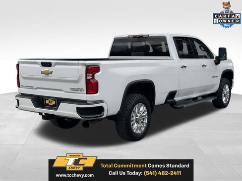 Used 2022 Chevrolet Silverado 3500 High Country w/ Safety Package II AWD/4WD image 5