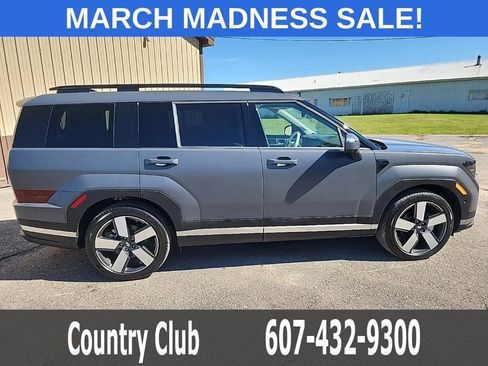 Used 2025 Hyundai Santa Fe Limited image 9