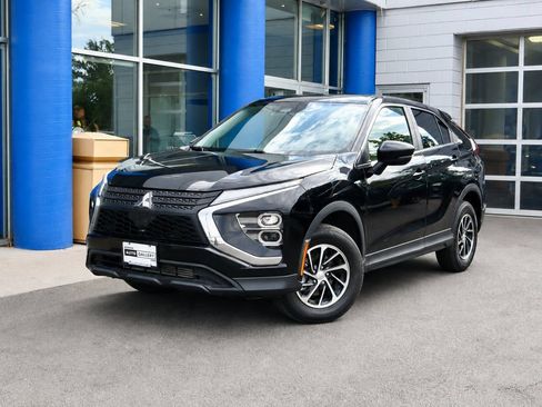 Used 2023 Mitsubishi Eclipse Cross ES AWD/4WD image 1