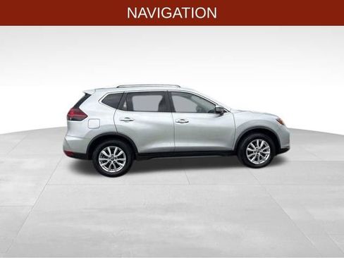 Used 2020 Nissan Rogue SV FWD image 8