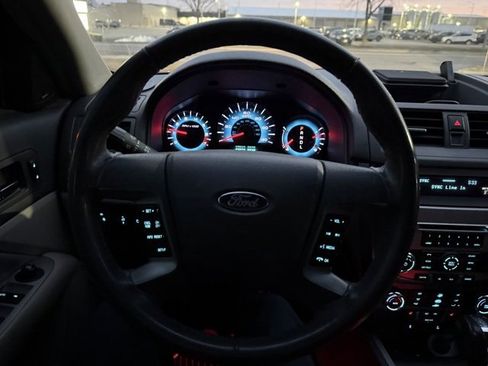 Used 2010 Ford Fusion SEL image 20