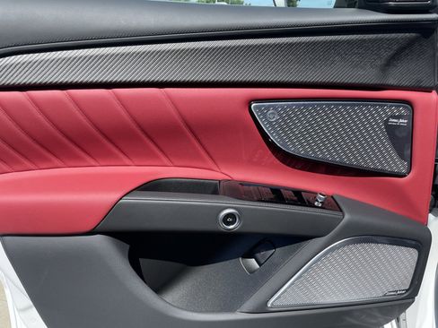 New 2024 Maserati Grecale Modena image 14