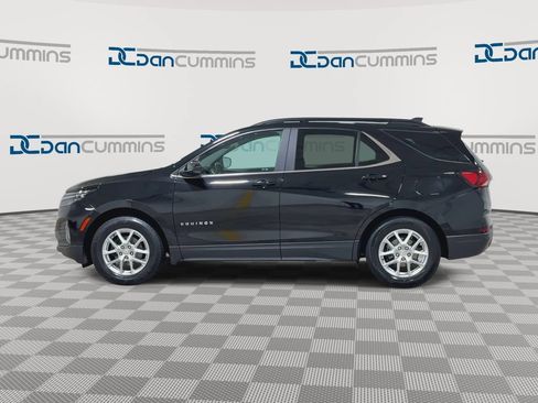 Used 2023 Chevrolet Equinox LT FWD image 5