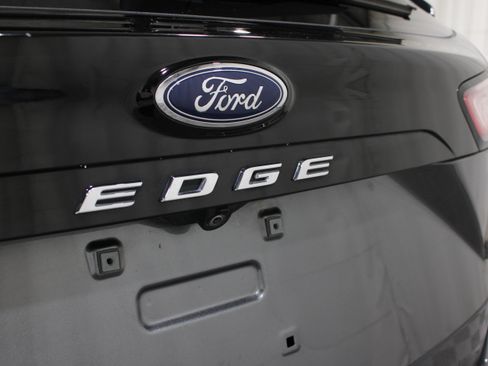 Used 2022 Ford Edge ST-Line AWD/4WD image 32