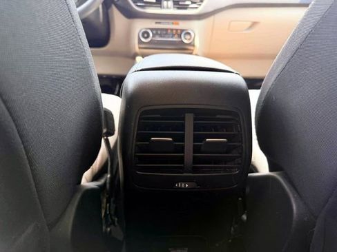 Used 2020 Ford Escape SE AWD/4WD image 15