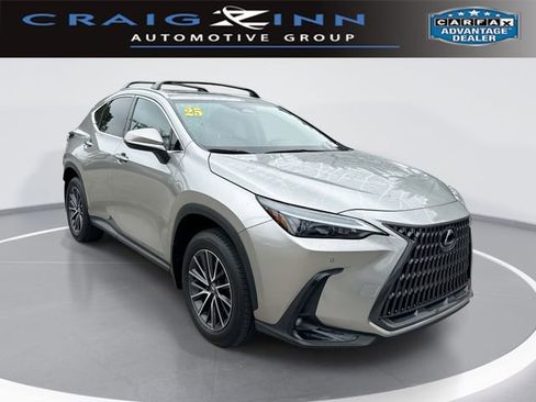 Used 2025 Lexus NX 250 FWD w/ Accessory Package (2T) image 1