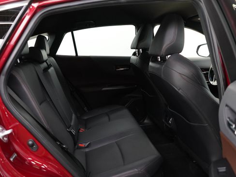 Used 2021 Toyota Venza Limited w/ Advanced Technology Package AWD/4WD image 12