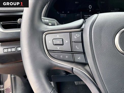 Certified 2025 Lexus UX 300h FWD w/ Accessory Package (Z1) image 21