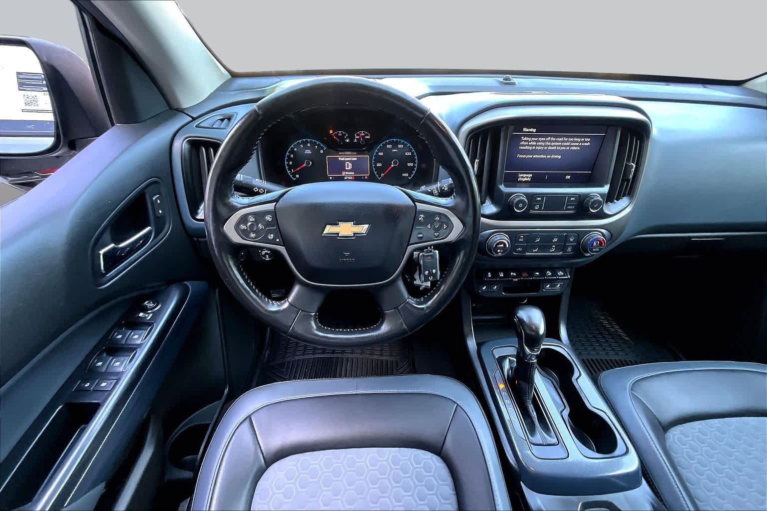 Used 2022 Chevrolet Colorado Z71 w/ Safety Package AWD/4WD image 6