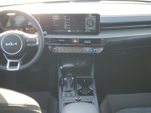 Used 2025 Kia K5 LXS image 15