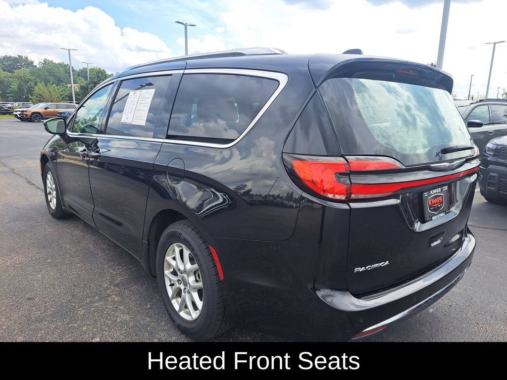 Used 2021 Chrysler Pacifica Touring-L FWD image 5