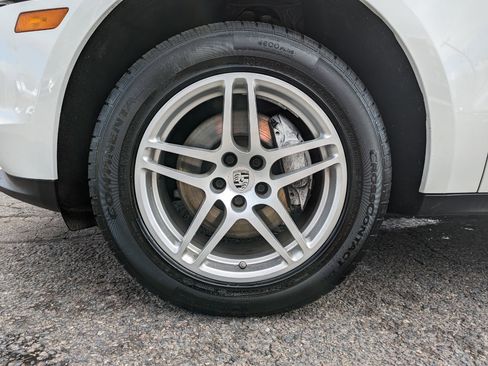 Used 2020 Porsche Macan image 50