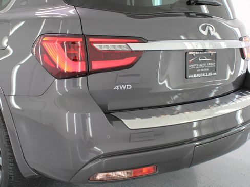 Used 2023 INFINITI QX80 Luxe w/ Cargo Package AWD/4WD image 24