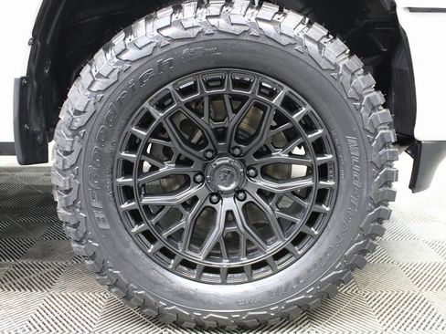 Used 2022 RAM 1500 Sport w/ Rebel Level 2 Equipment Group image 10