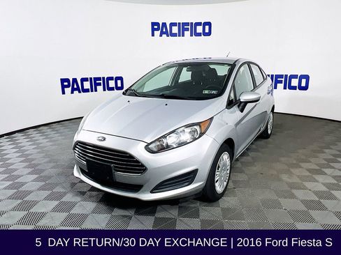 Used 2016 Ford Fiesta S image 5